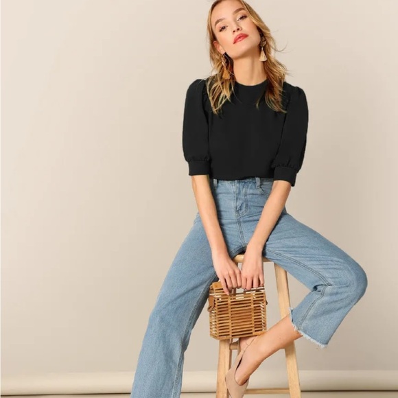 Privé Puff Sleeve Solid Blouse - Picture 4 of 5